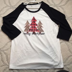 NEW plaid cheetah Christmas tee 😍